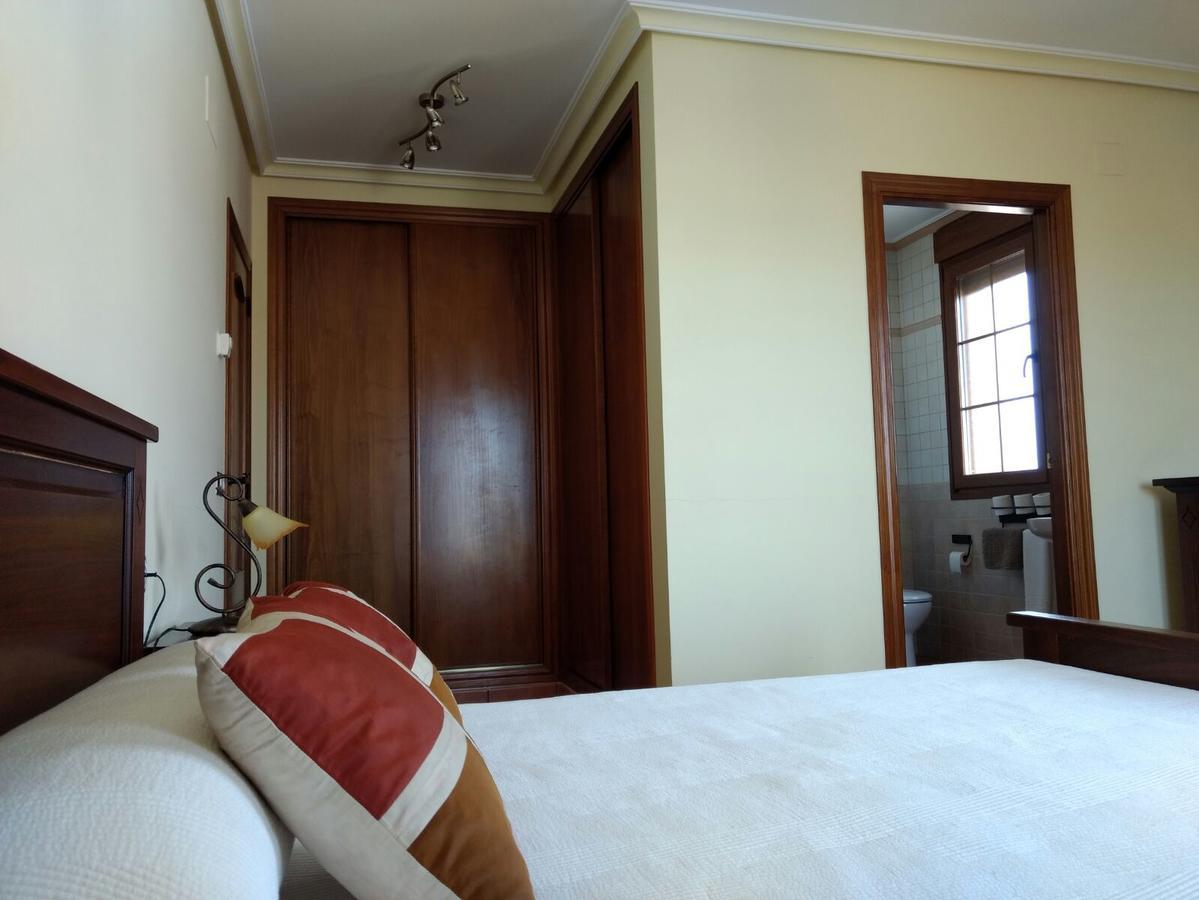 Escapada Delux Guest House Ossa de Montiel Bagian luar foto