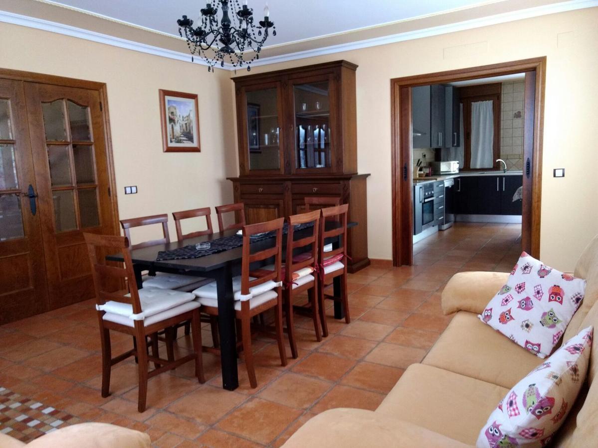 Escapada Delux Guest House Ossa de Montiel Bagian luar foto